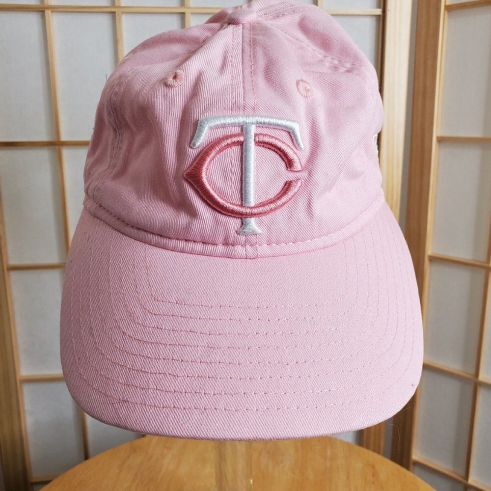 Minnesota Twins Pink Baseball hat